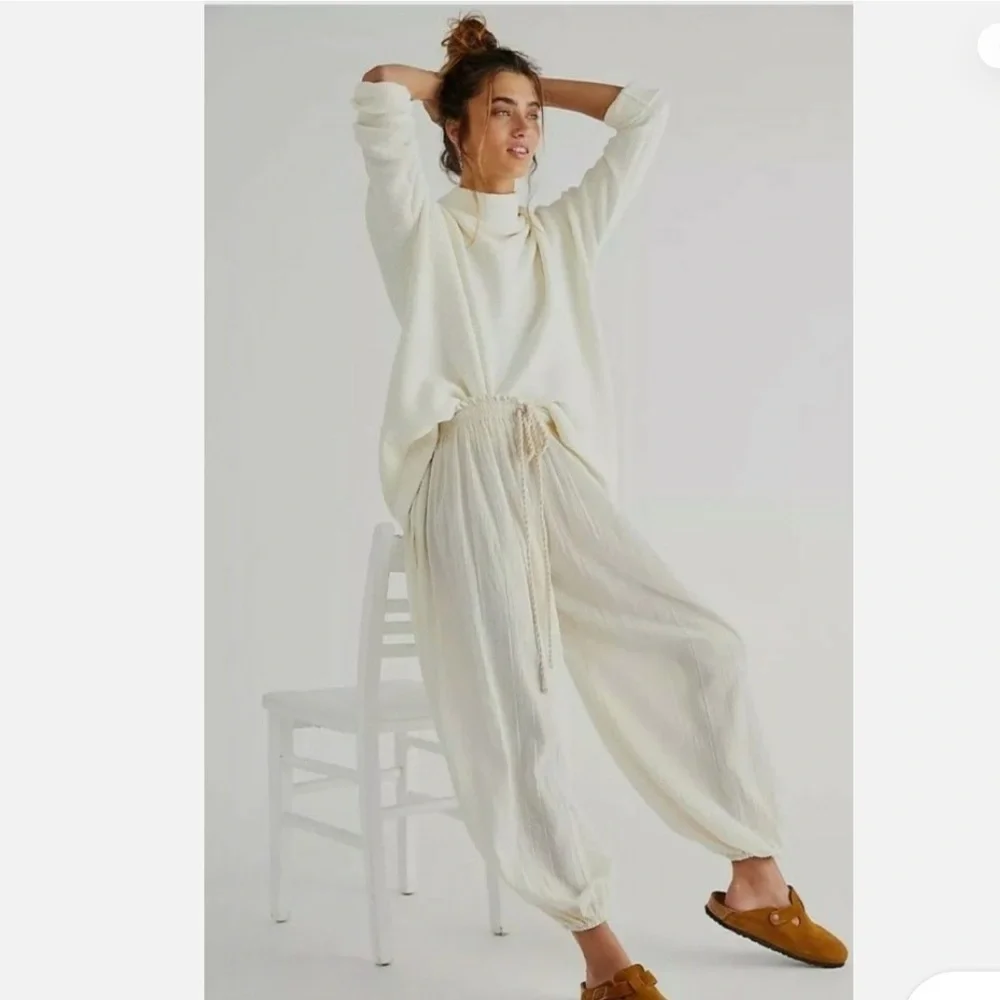 Free People Ivory Ottoman Slouchy Tunic Sweater